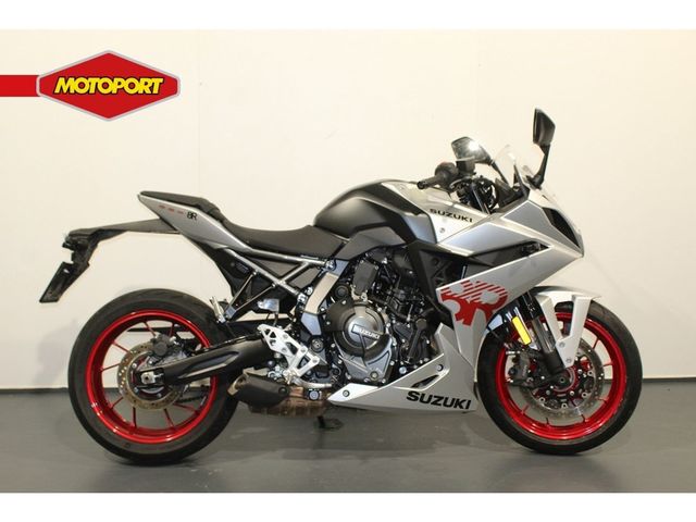suzuki - gsx-8r
