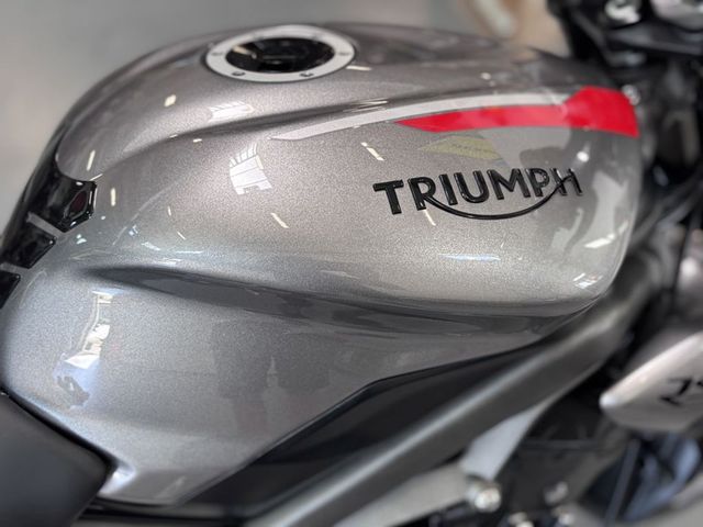 triumph - street-triple-765-rs