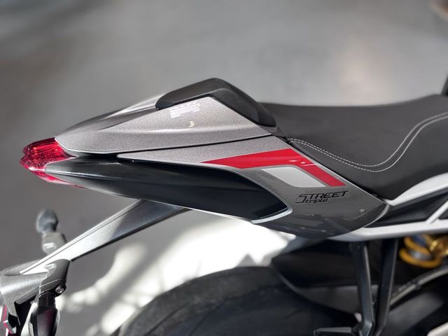 triumph - street-triple-765-rs