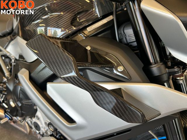 bmw - m-1000-r