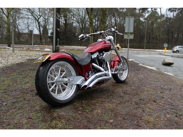 harley-davidson - softail-custom