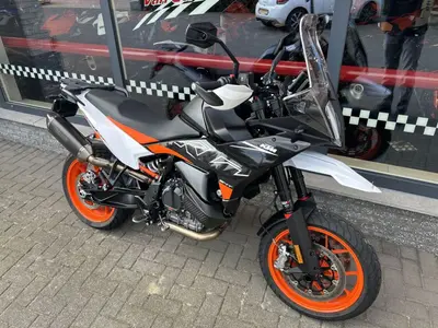 KTM 890 SMT – foto 2