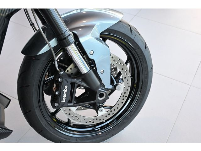 bmw - f-900-r