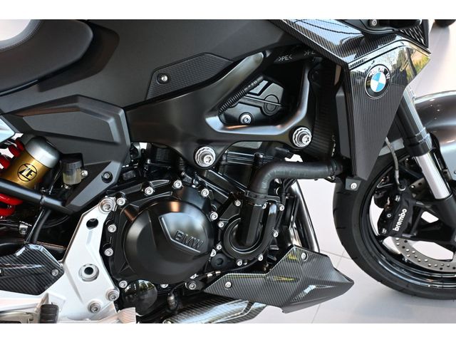 bmw - f-900-r