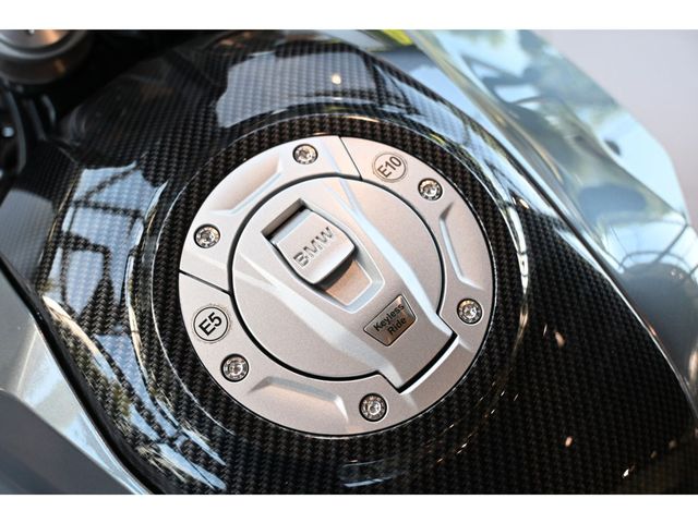 bmw - f-900-r