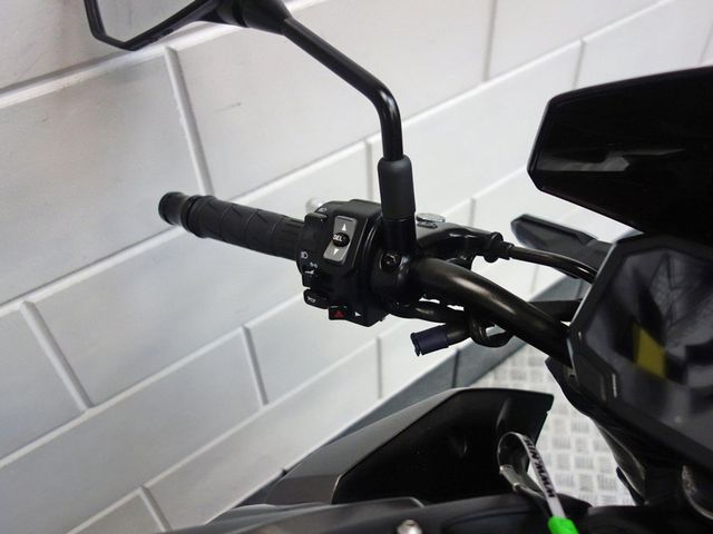 kawasaki - z900