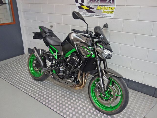 kawasaki - z900