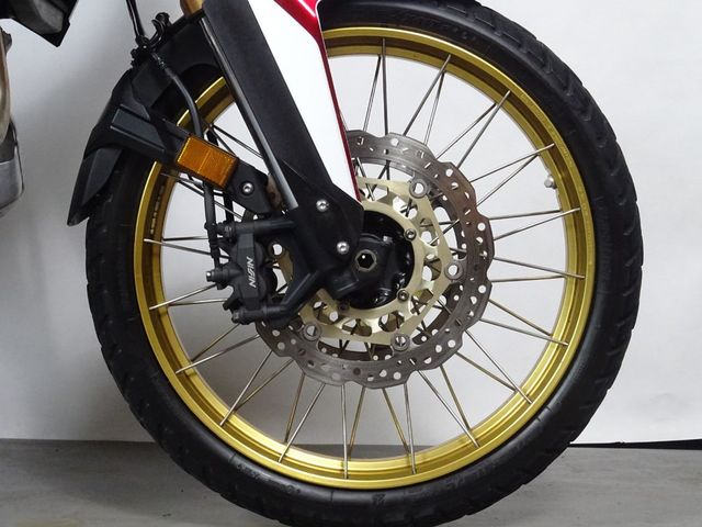 honda - crf-1000-l-africa-twin-adventure-sports