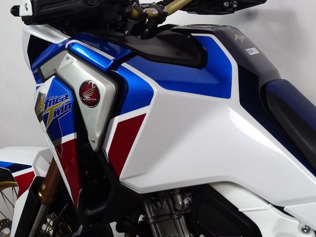 honda - crf-1000-l-africa-twin-adventure-sports