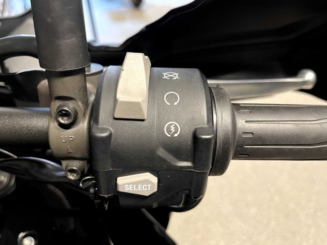 kawasaki - versys-1000-s-grand-tourer