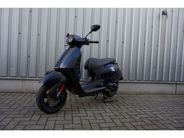 vespa - gts-300