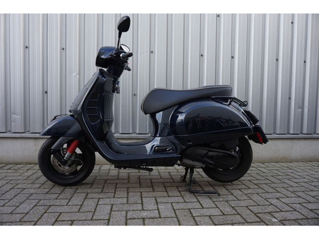 vespa - gts-300