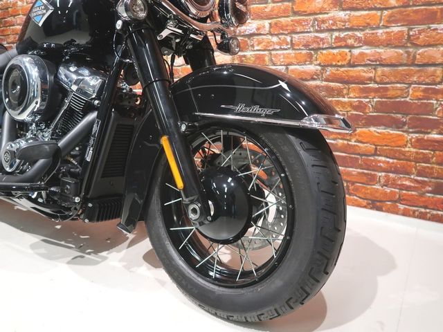 harley-davidson - heritage-classic-softail-flhc