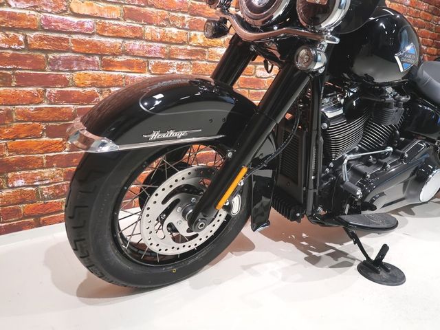 harley-davidson - heritage-classic-softail-flhc