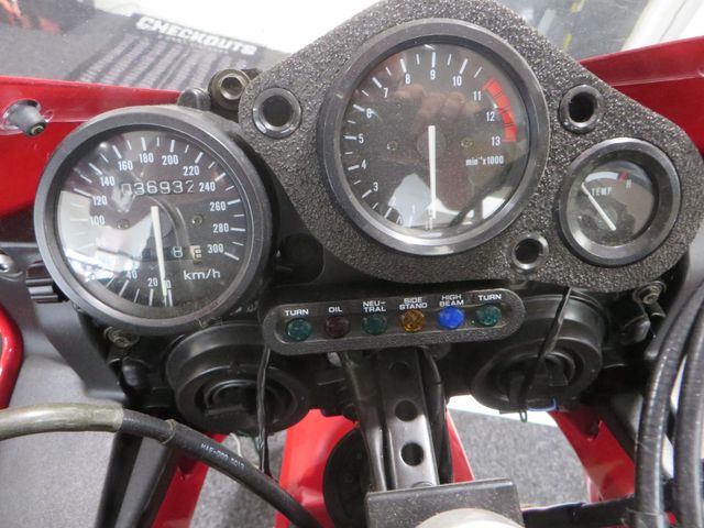 honda - cbr-900-rr-fireblade