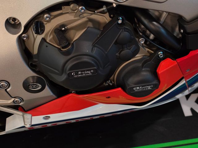 honda - cbr-1000-rr-fireblade-sp2