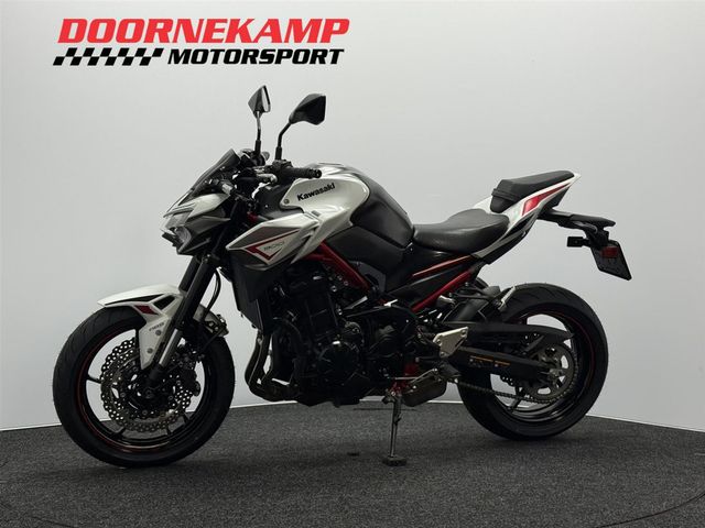 kawasaki - z900