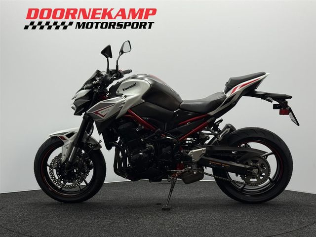 kawasaki - z900