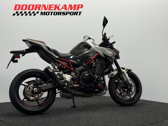 kawasaki - z900