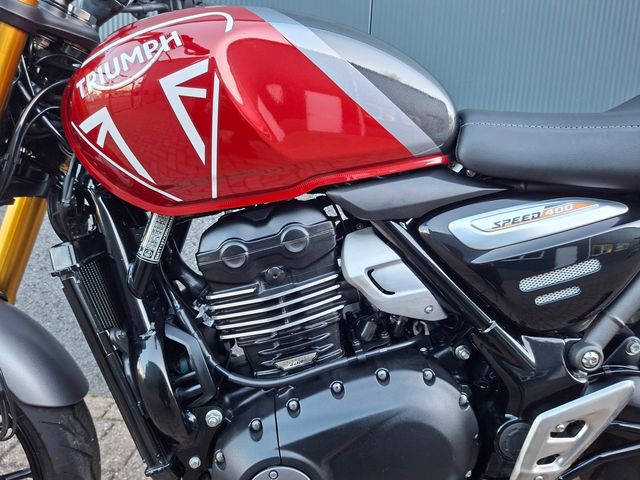 triumph - speed-400
