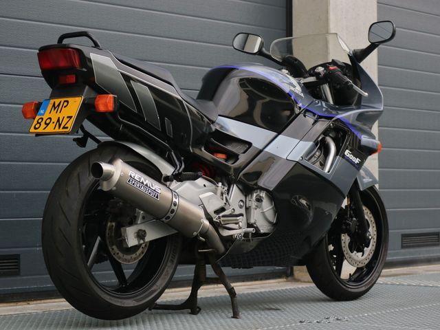 honda - cbr-600-f