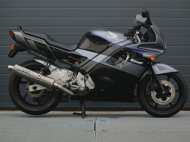 honda - cbr-600-f