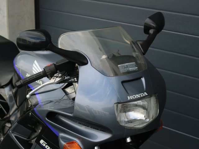honda - cbr-600-f