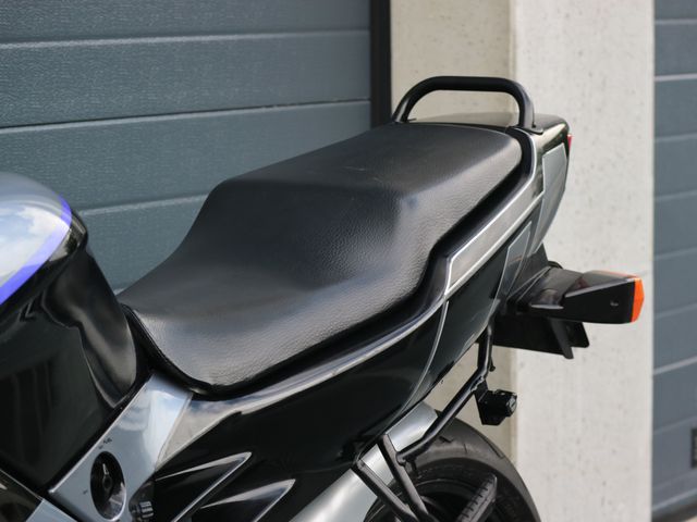 honda - cbr-600-f