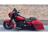 HARLEY-DAVIDSON STREET GLIDE CVO FLHXSE