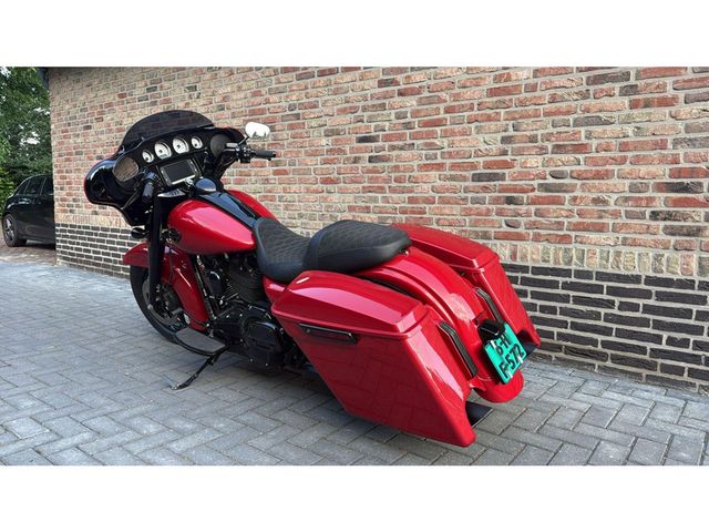harley-davidson - street-glide-cvo-flhxse