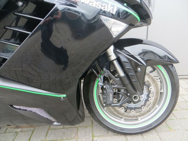 kawasaki - 1400-gtr