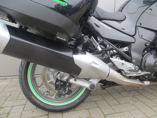 kawasaki - 1400-gtr