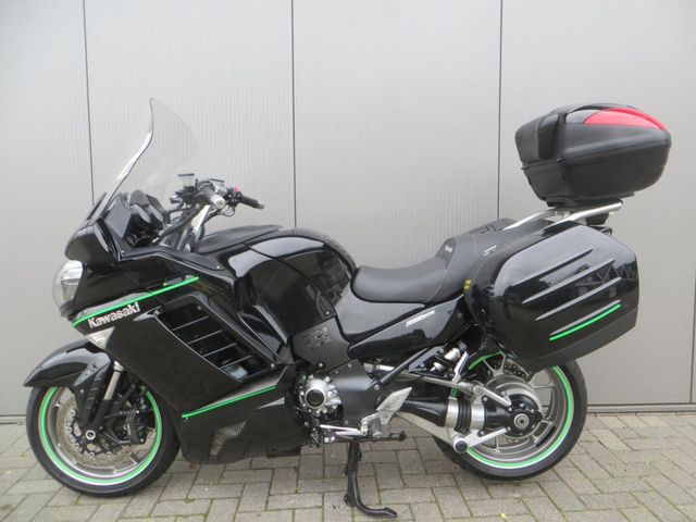 kawasaki - 1400-gtr