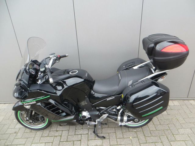 kawasaki - 1400-gtr