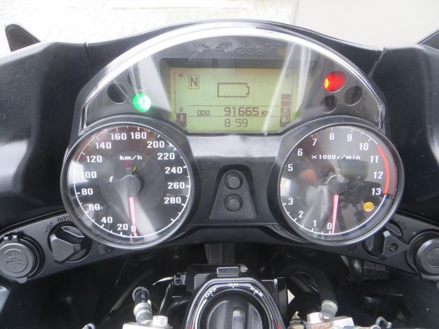 kawasaki - 1400-gtr