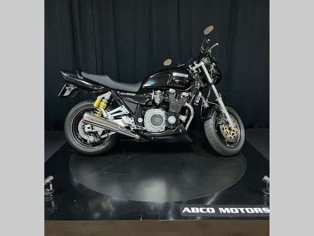 yamaha - xjr-1200
