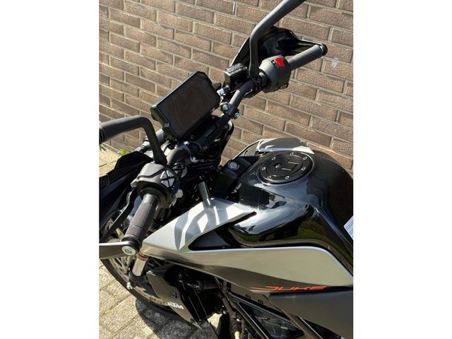 ktm - 390-duke-abs