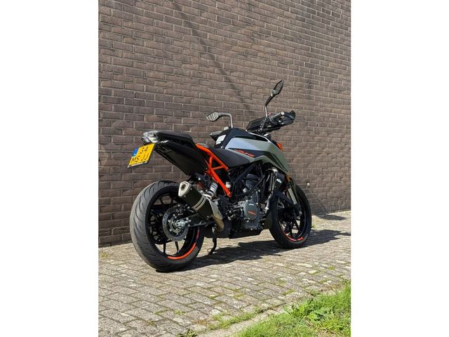 ktm - 390-duke-abs