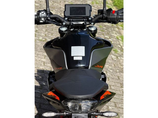 ktm - 390-duke-abs