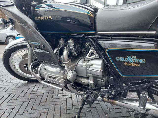 honda - gl-1000-goldwing