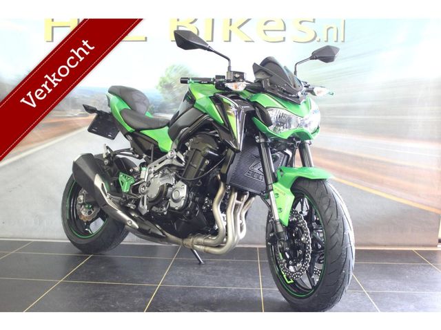 kawasaki - z900