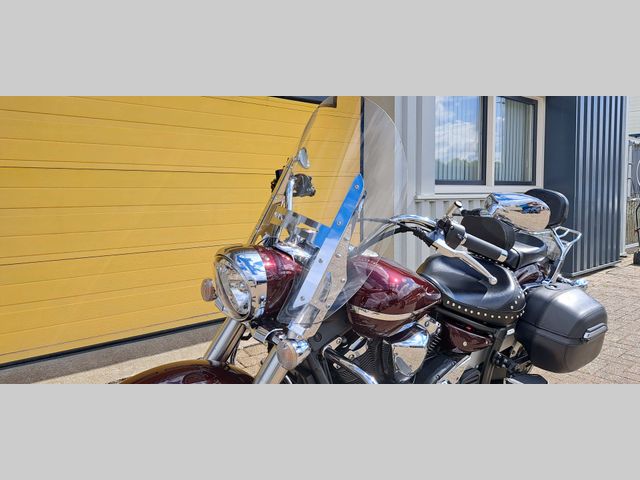 yamaha - xvs-1300-a-midnight-star