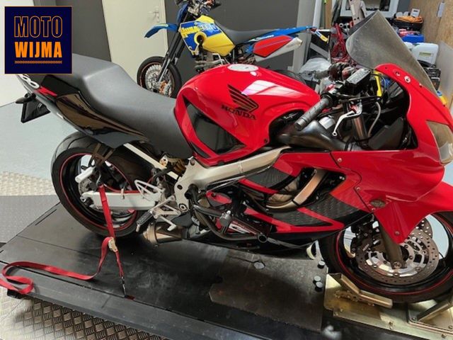 honda - cbr-600-f