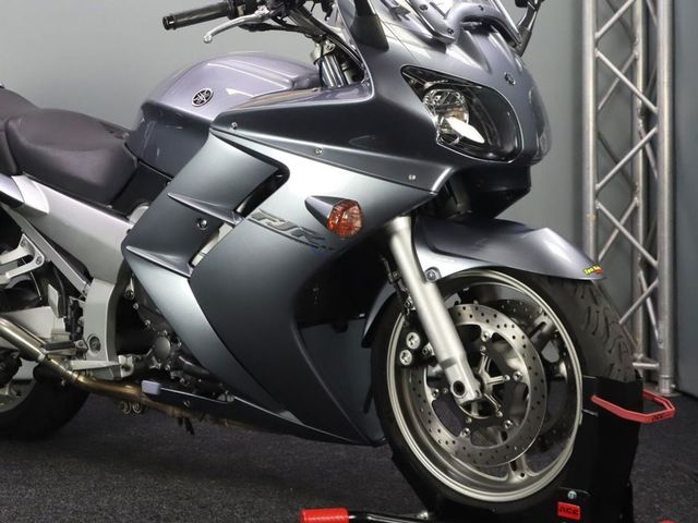 yamaha - fjr-1300