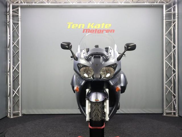 yamaha - fjr-1300