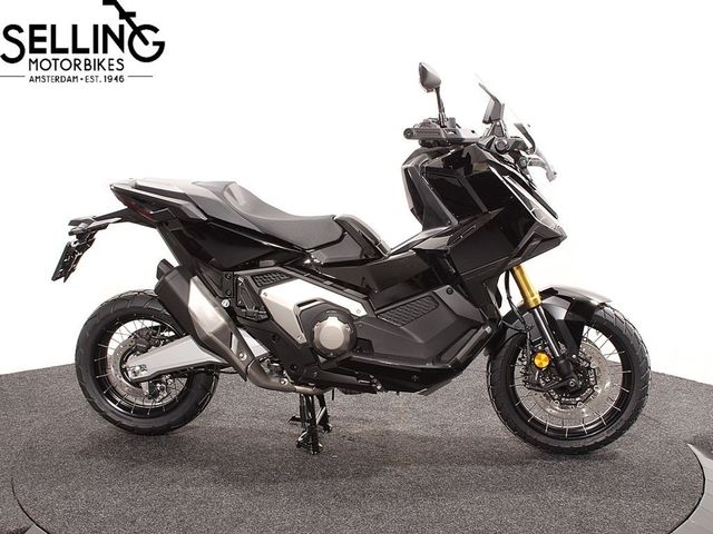 honda - x-adv