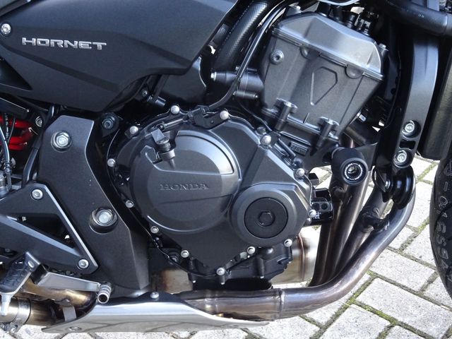 honda - cb-600-f-hornet-abs