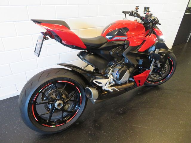 ducati - streetfighter-v2