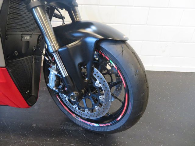 ducati - streetfighter-v2