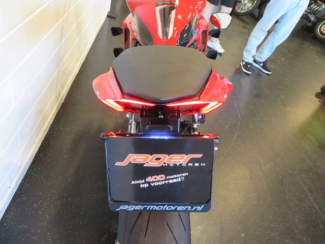 ducati - streetfighter-v2